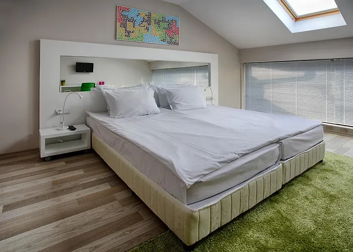 Отель Executive And Play Велико-Тырново