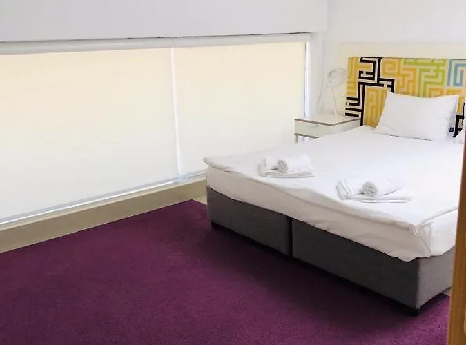 Отель Executive And Play Велико-Тырново